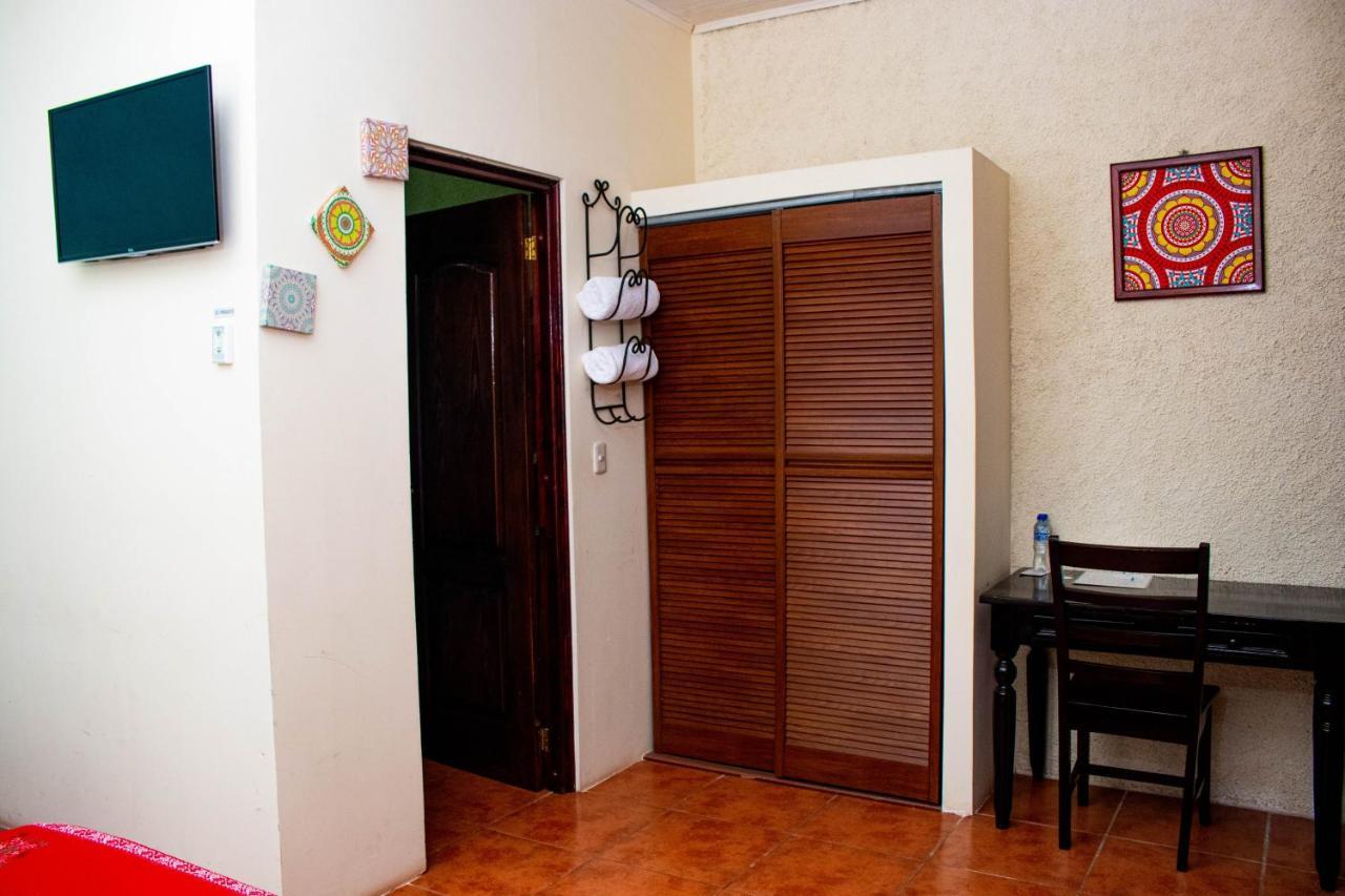 Rual'S Hotel Сомото Экстерьер фото