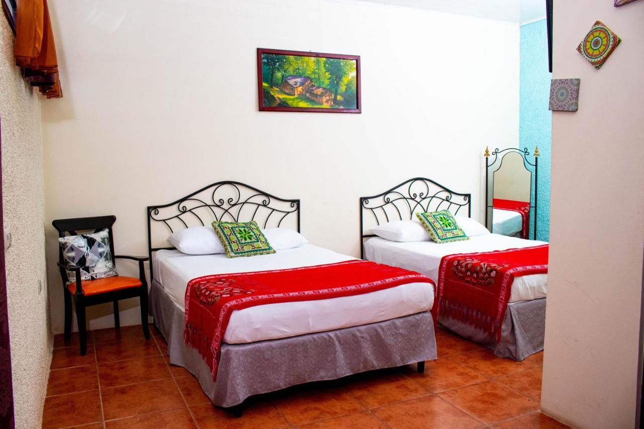 Rual'S Hotel Сомото Экстерьер фото